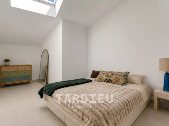 Appartement 5 pièces dernier étage avec terrasse