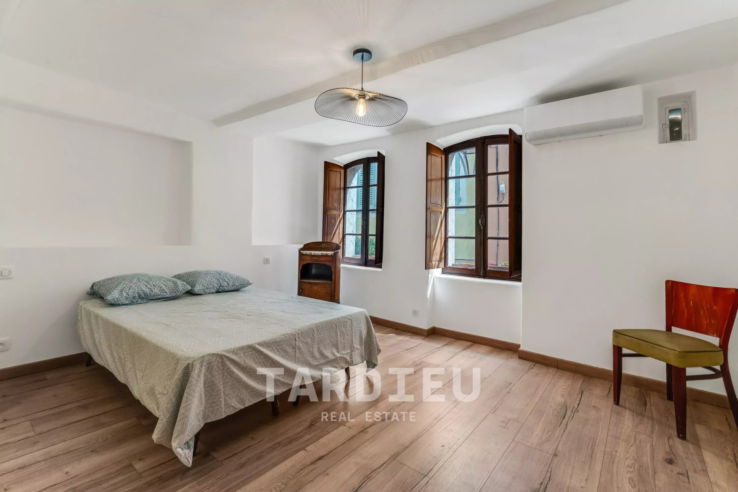 Duplex au coeur du village de Grimaud