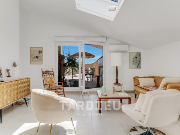 Appartement 5 pièces dernier étage avec terrasse