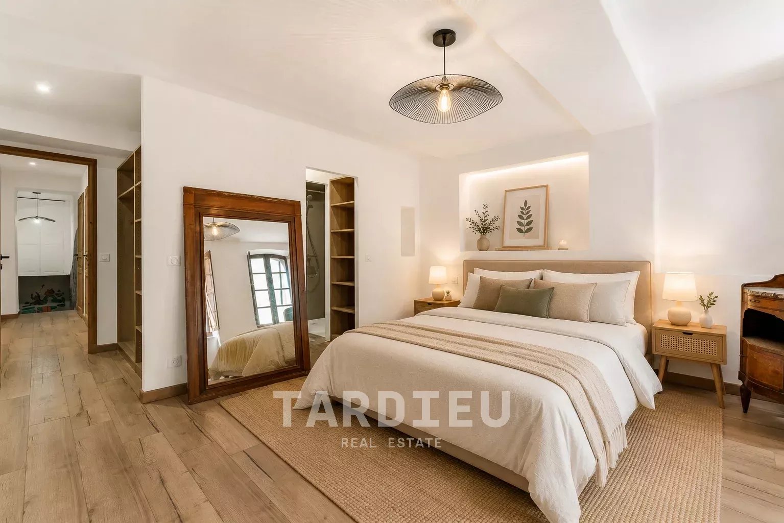 Duplex au coeur du village de Grimaud