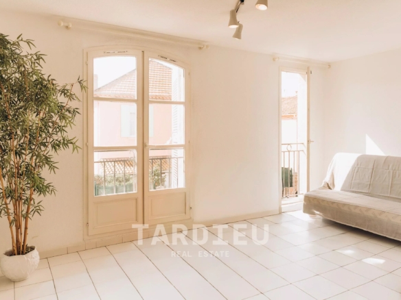 Studio centre Saint-Tropez, près Place des Lices