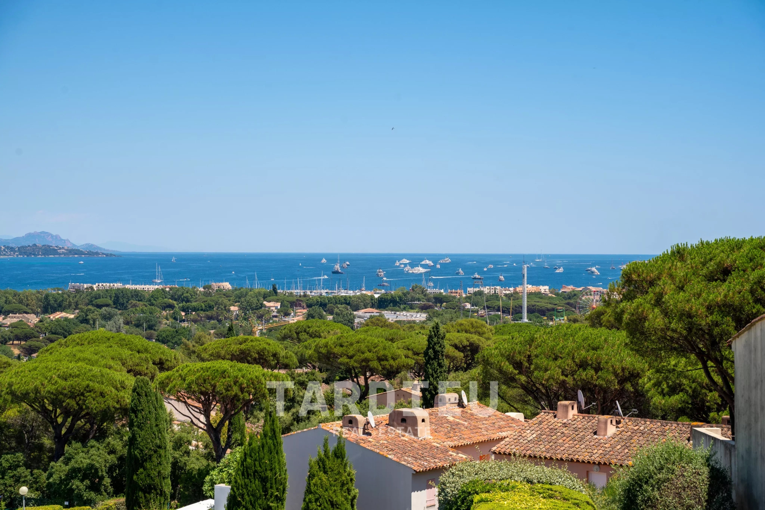Appartement rénové, vue mer Font Mourier
