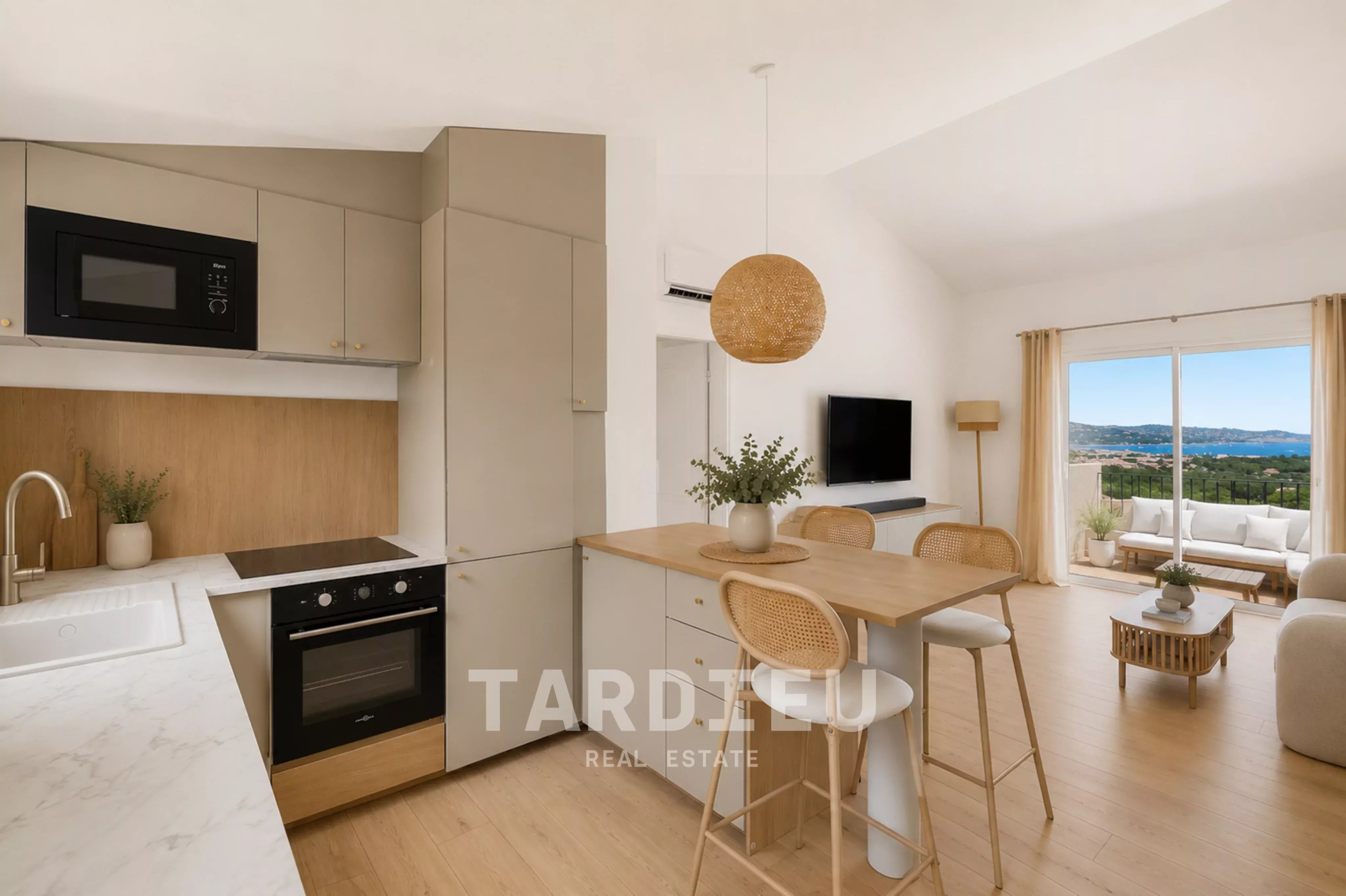 Appartement rénové, vue mer Font Mourier