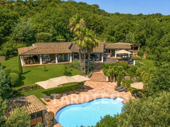 Villa Gassin : Vue dégagée, cadre naturel