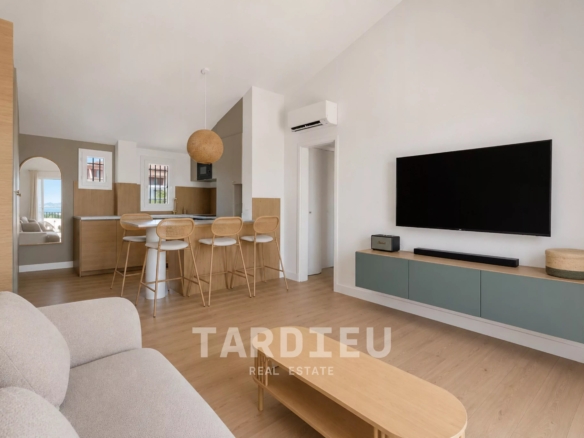 Appartement rénové, vue mer Font Mourier