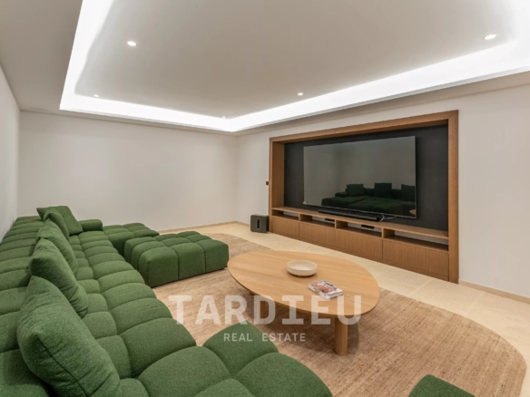 Villa Ramatuelle : vues campagne et mer