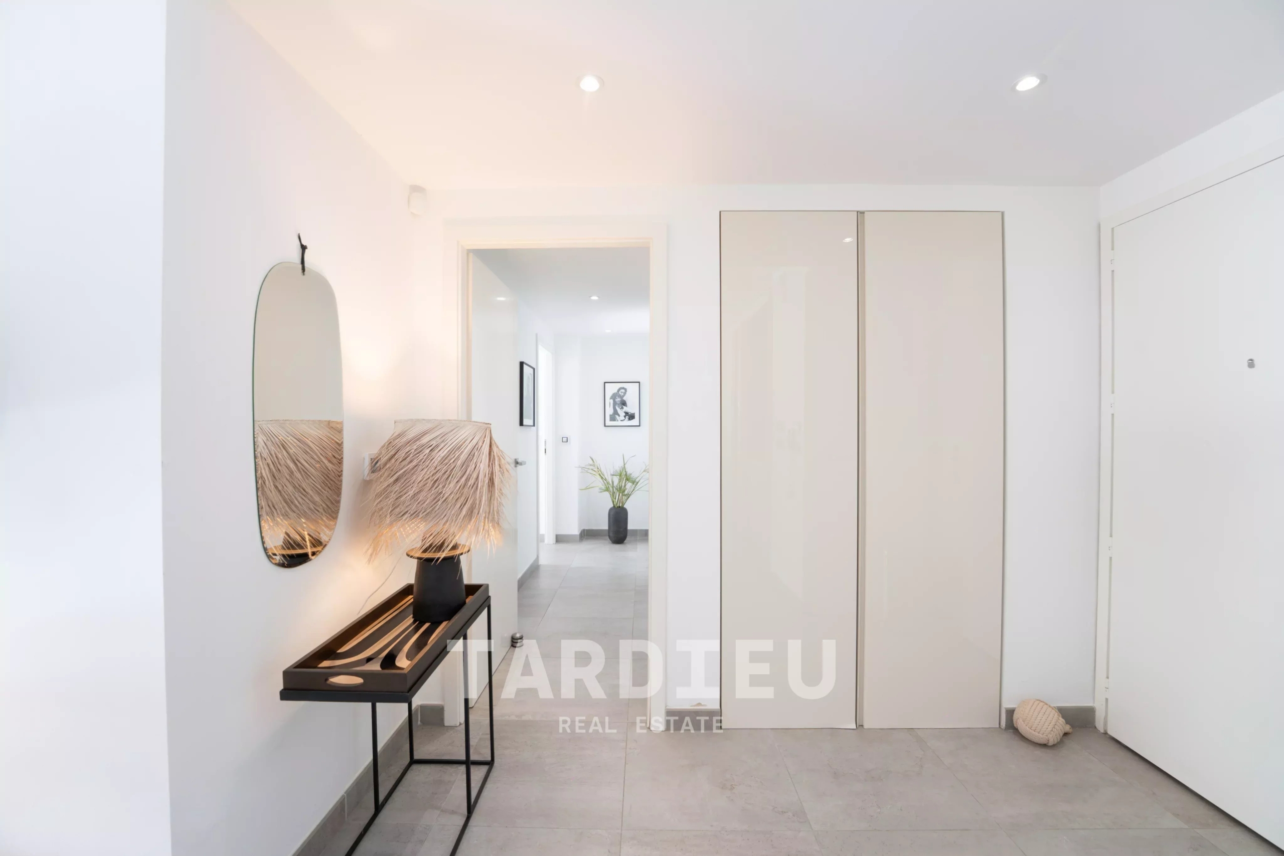 Saint-Tropez : appartement avec jardin et terrasse