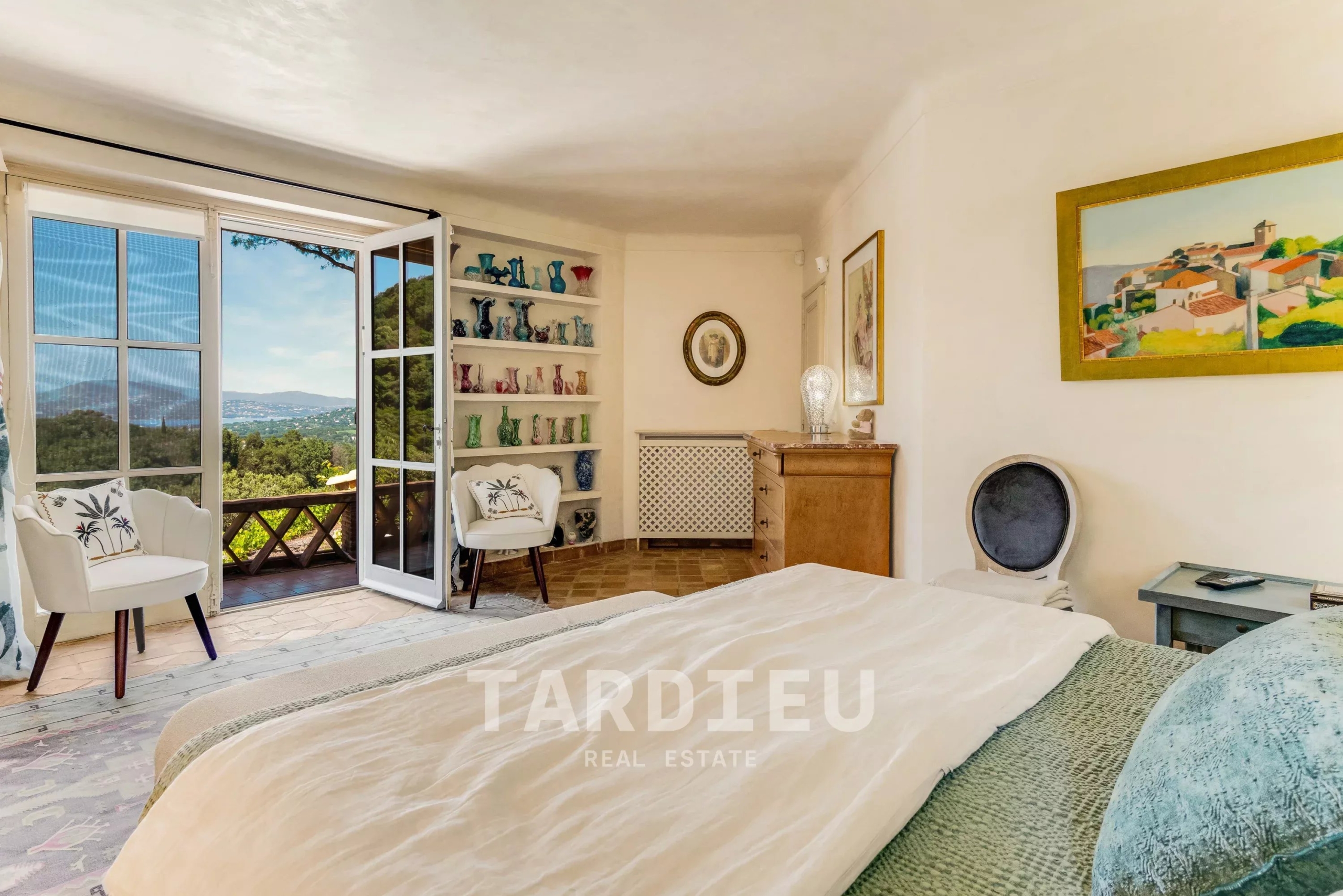 Gassin : Vue mer et collines préservées